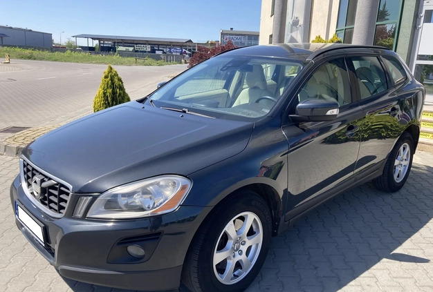 Volvo XC 60 cena 39900 przebieg: 387000, rok produkcji 2010 z Radom małe 29